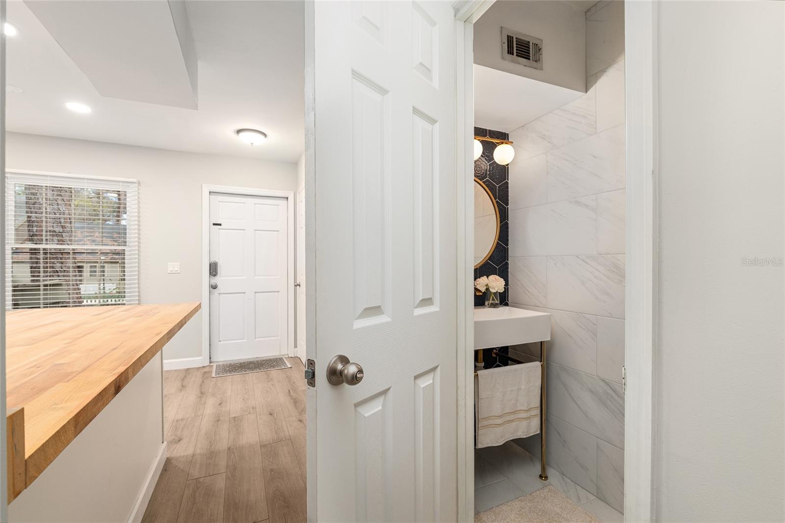 Image 28 of 58 For 5240 92nd Court