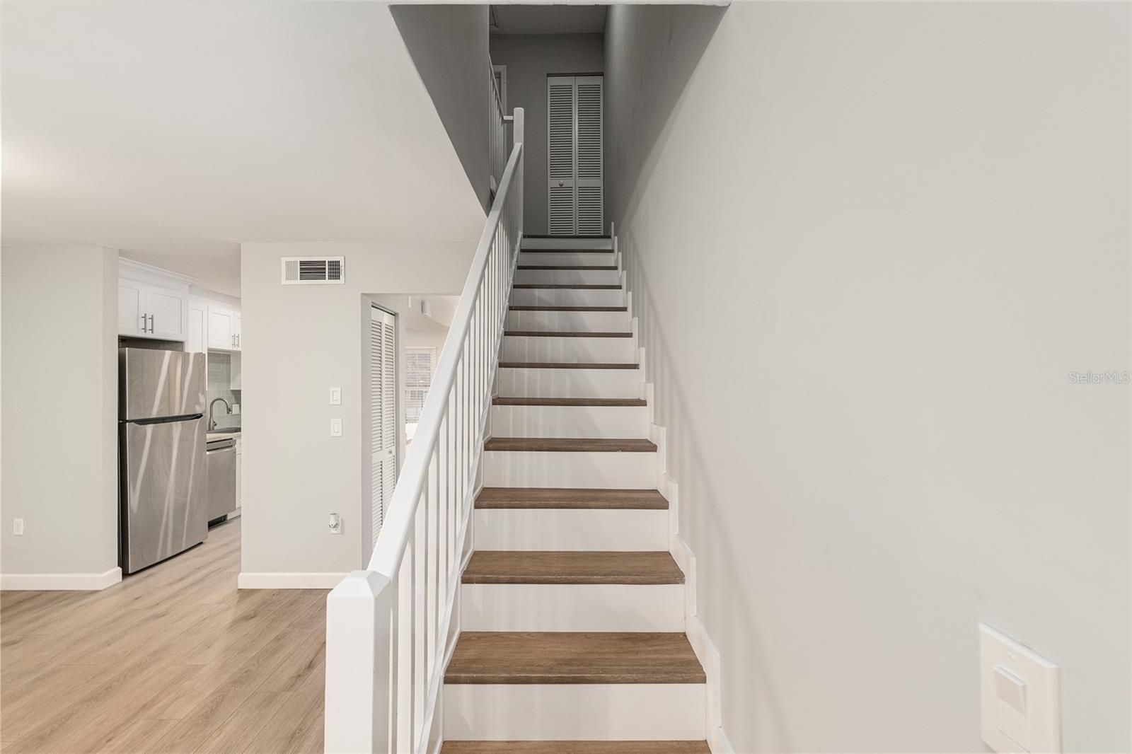 Image 31 of 58 For 5240 92nd Court