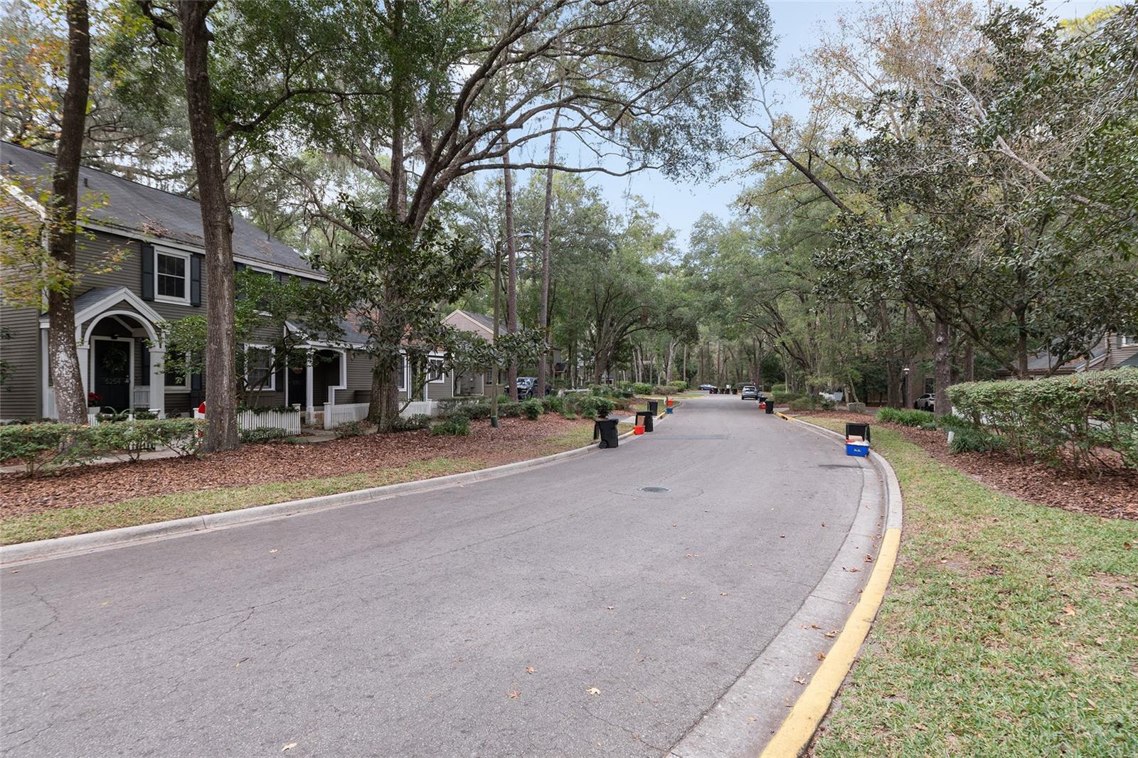 Image 9 of 58 For 5240 92nd Court