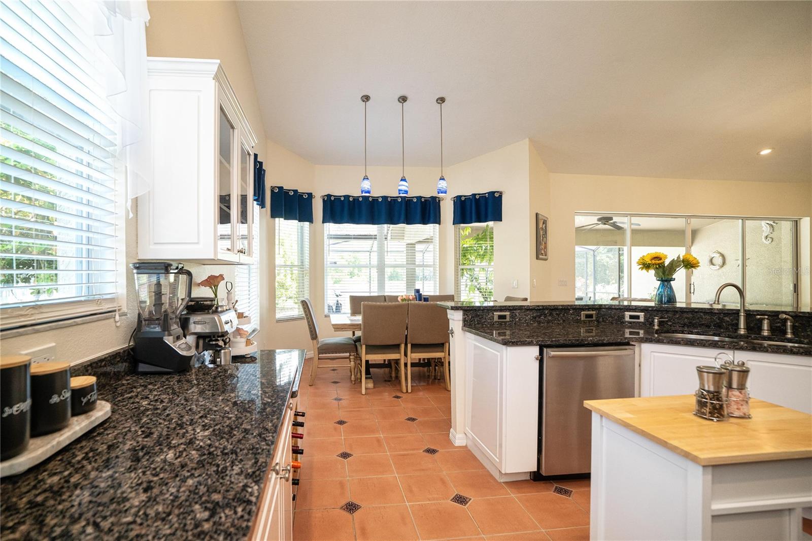 Image 42 of 70 For 8435 Basuto Drive