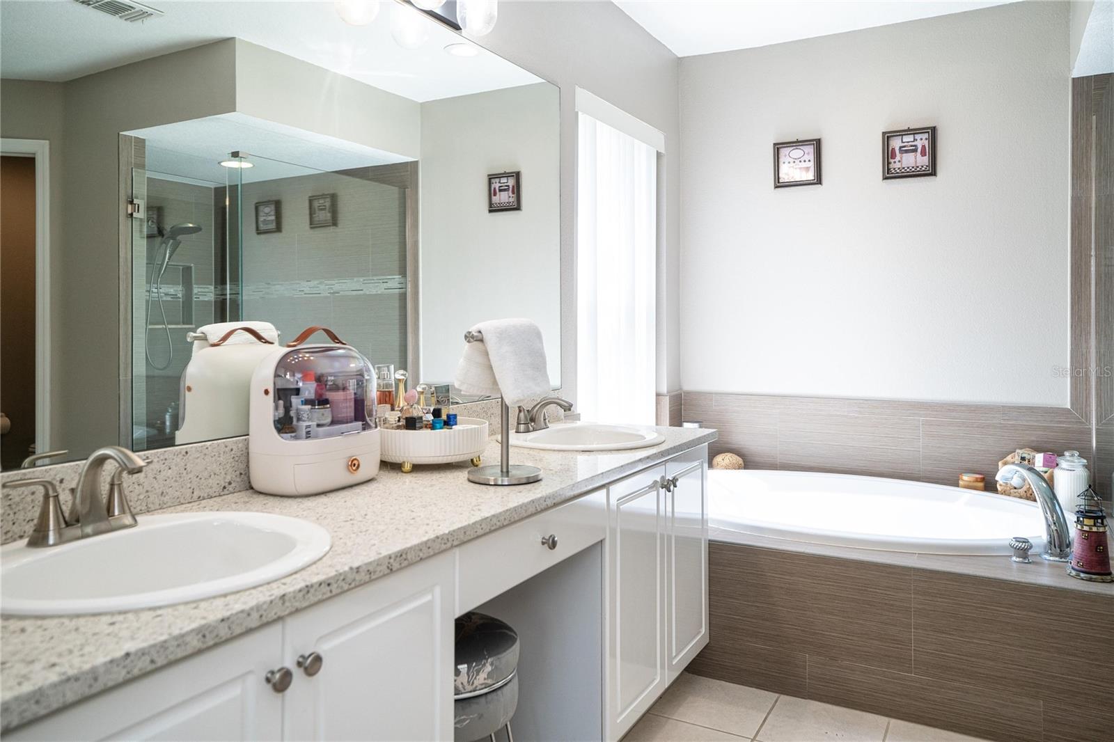 Image 49 of 70 For 8435 Basuto Drive