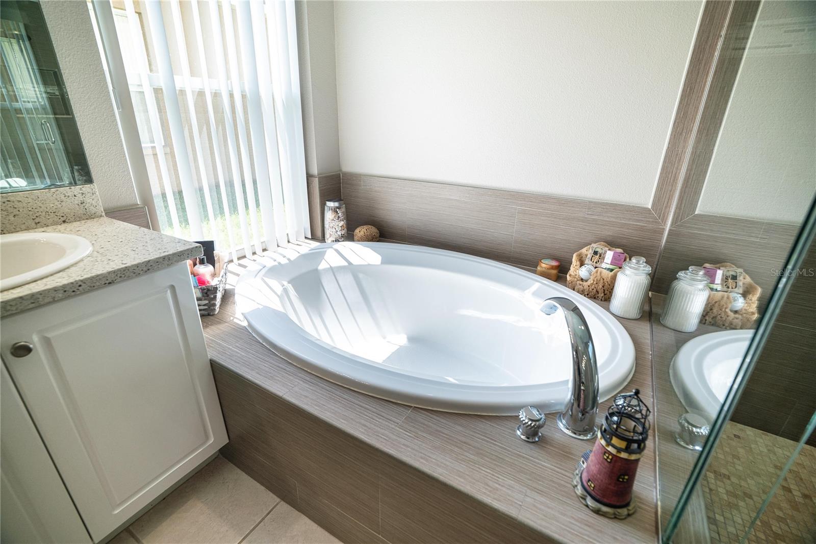 Image 50 of 70 For 8435 Basuto Drive