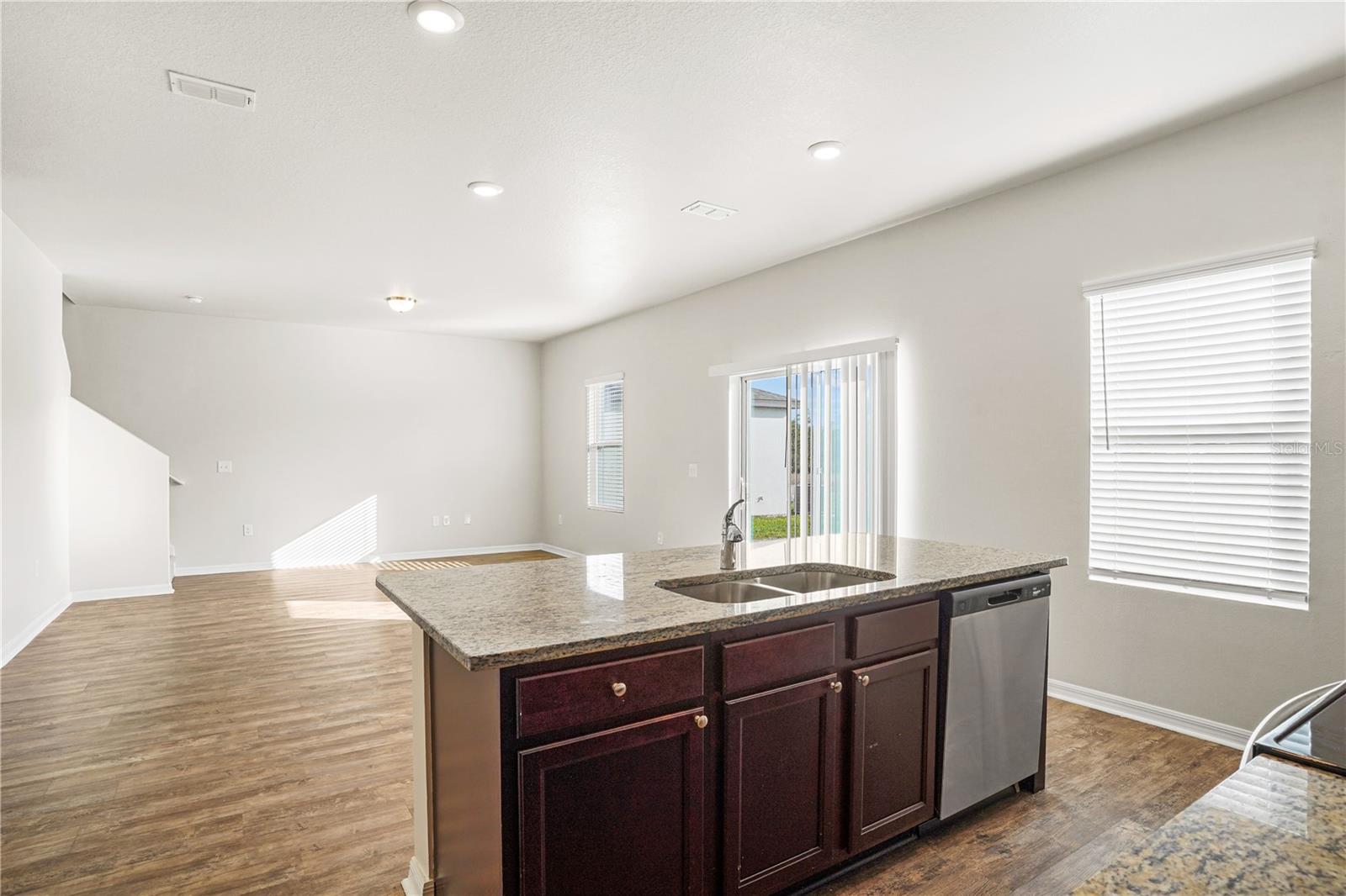 Image 10 of 42 For 2835 Neverland Drive