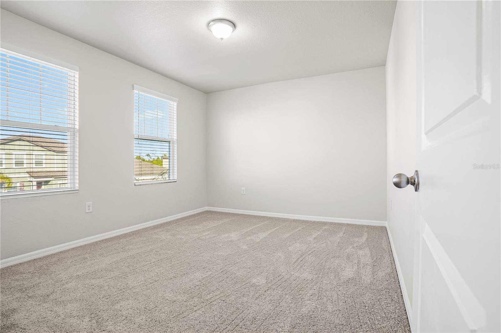 Image 20 of 42 For 2835 Neverland Drive