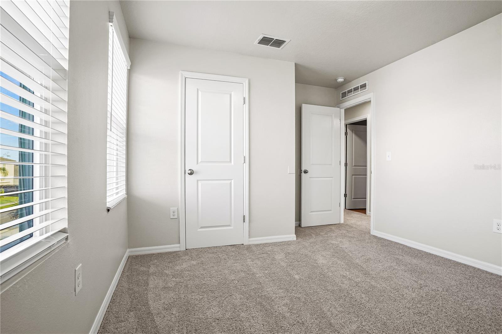 Image 24 of 42 For 2835 Neverland Drive