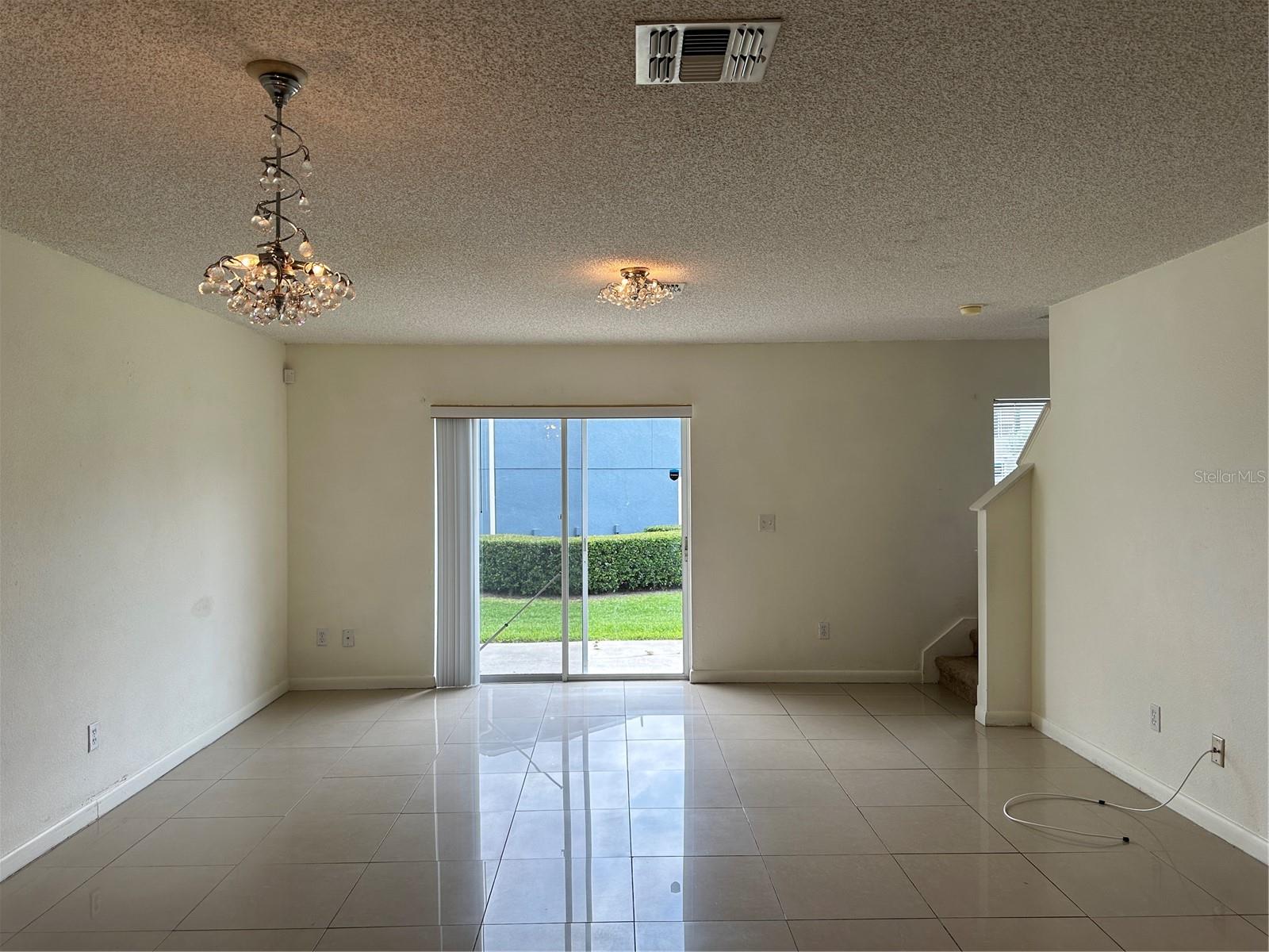 Image 11 of 20 For 12640 Somerset Oaks Street