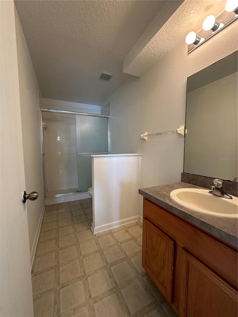 Image 15 of 20 For 12640 Somerset Oaks Street