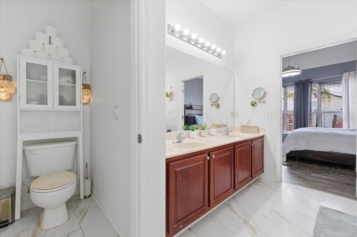 Image 14 of 27 For 8253 Peak Avenue