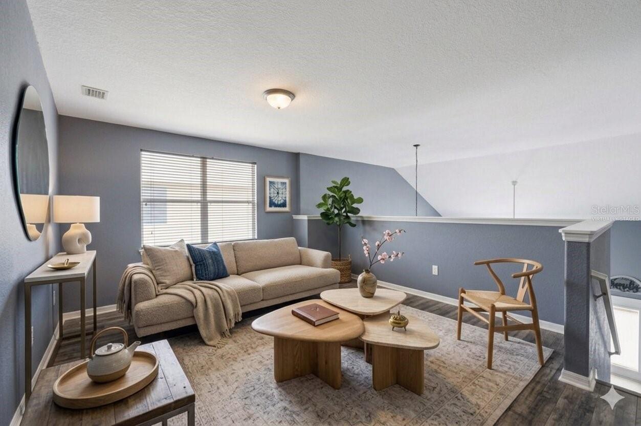 Image 18 of 27 For 8253 Peak Avenue