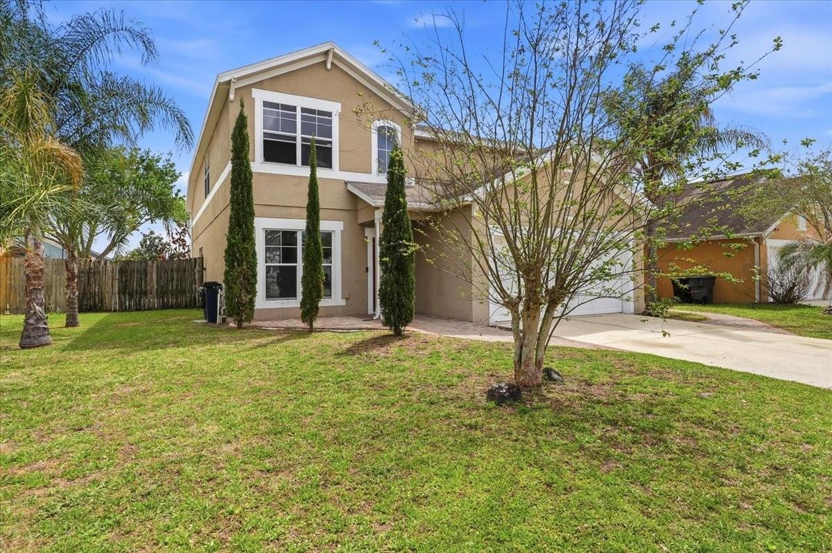 Image 22 of 27 For 8253 Peak Avenue