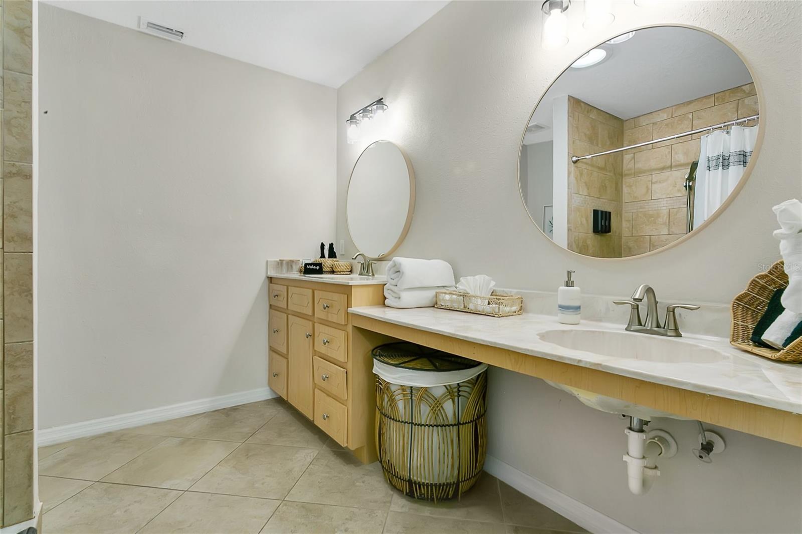 Image 14 of 36 For 2522 Evergreen Drive