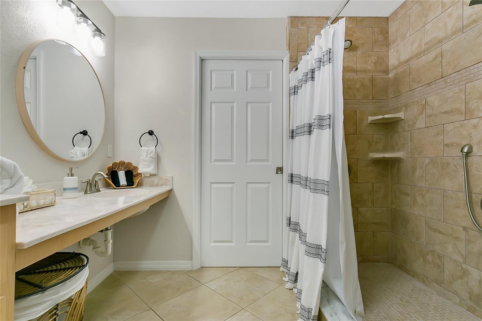 Image 15 of 36 For 2522 Evergreen Drive