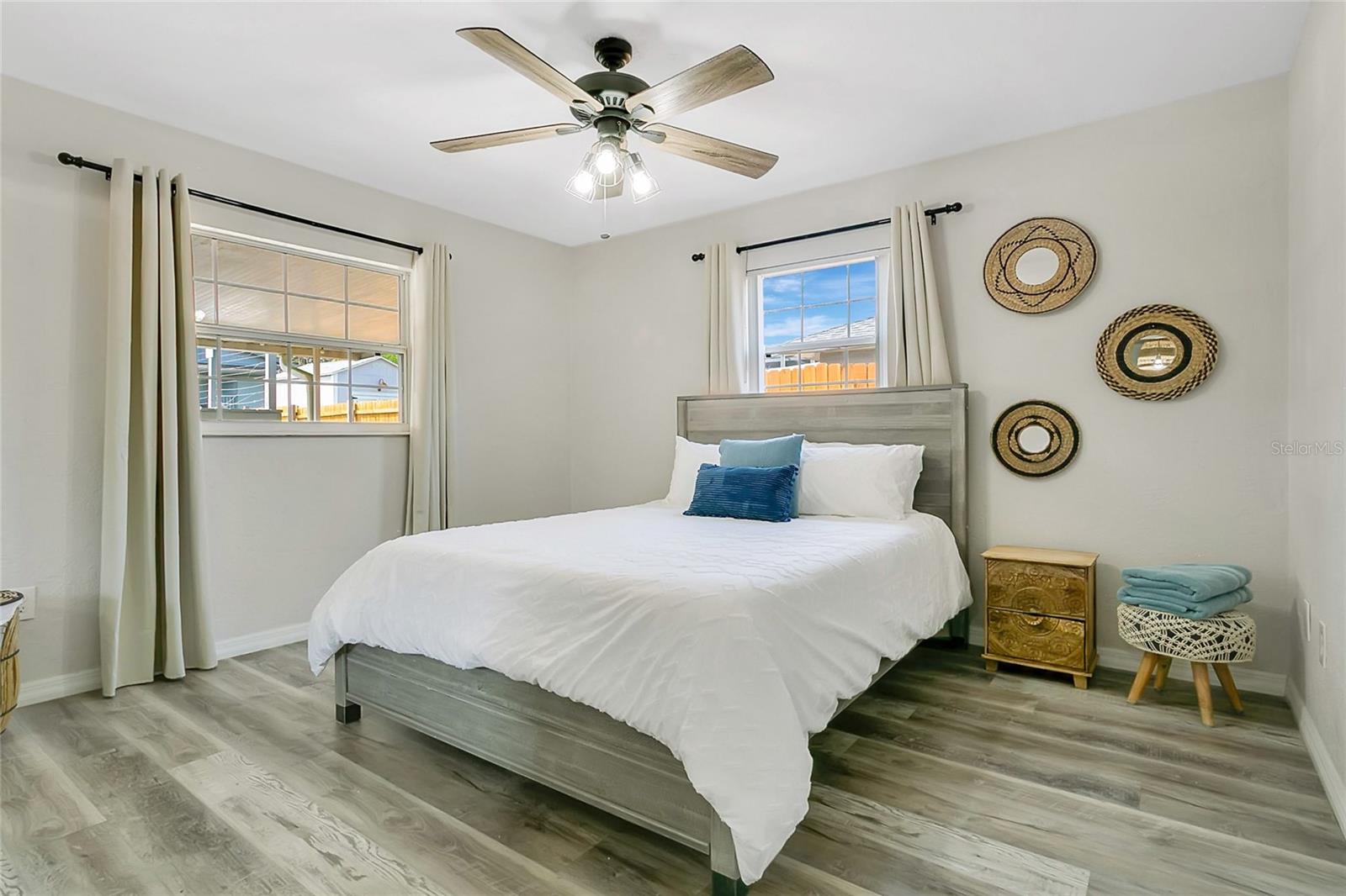 Image 17 of 36 For 2522 Evergreen Drive