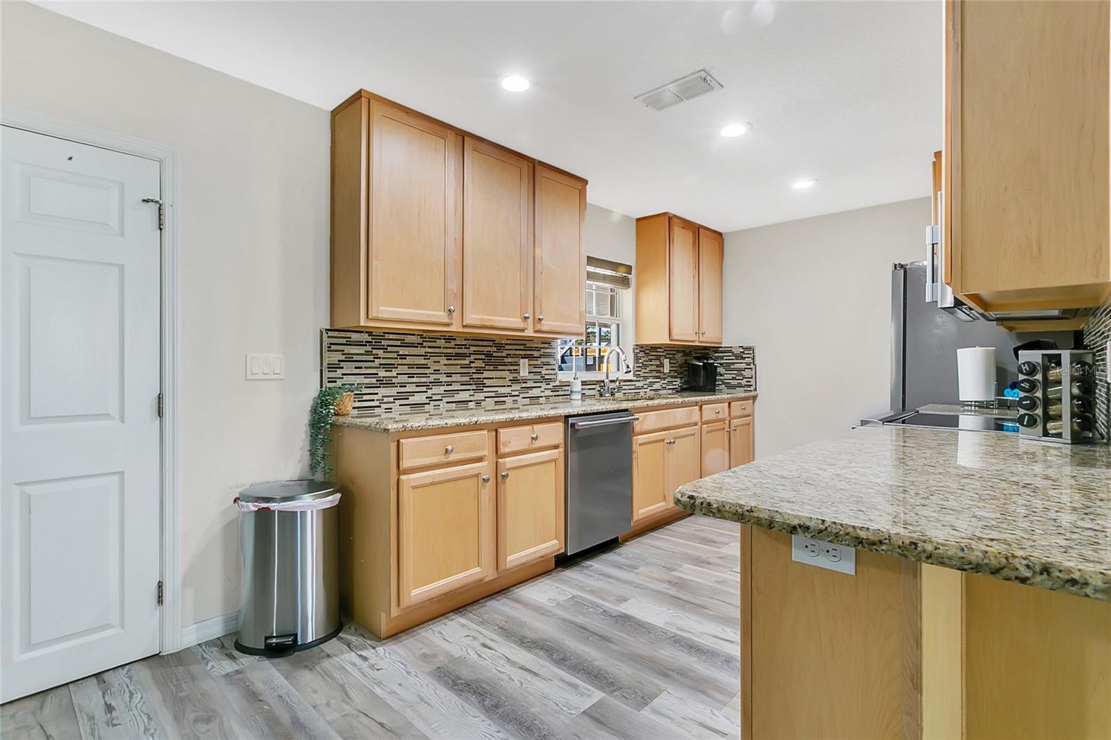 Image 6 of 36 For 2522 Evergreen Drive