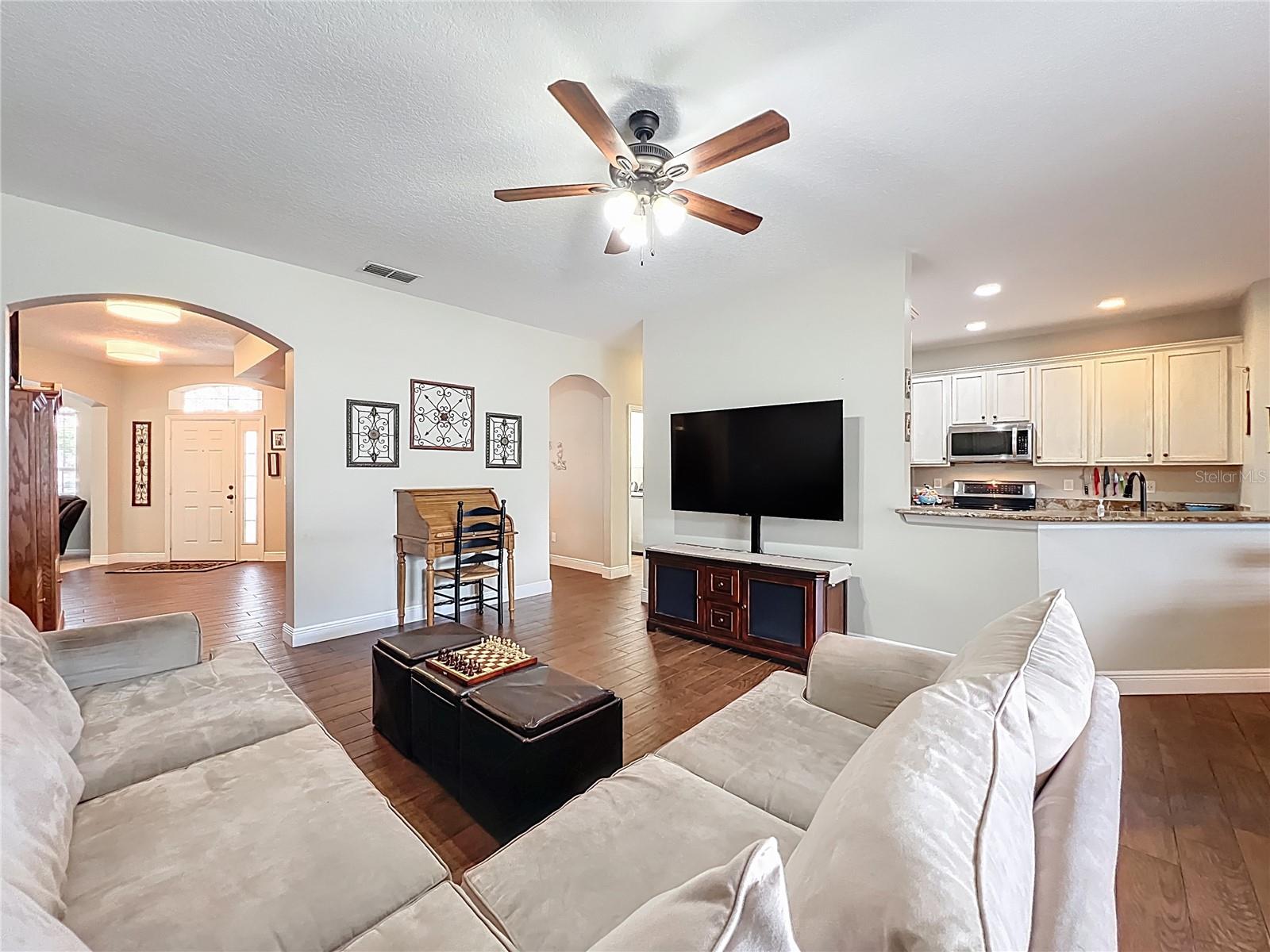 Image 21 of 56 For 5218 Smokey Water Lane