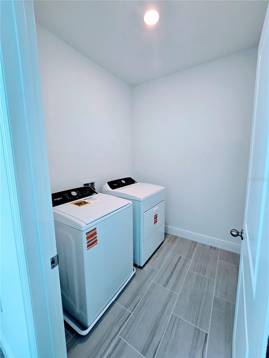 Image 13 of 40 For 2232 Hen Road