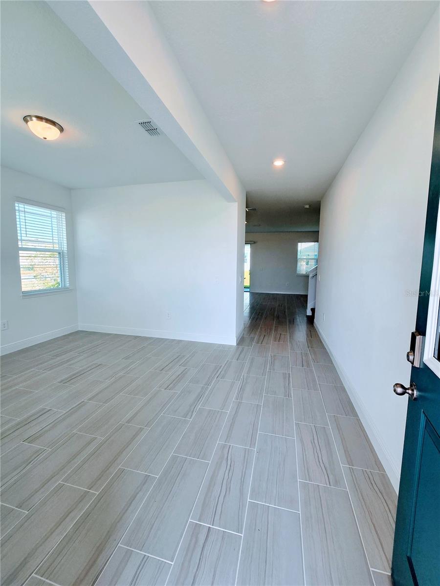 Image 2 of 40 For 2232 Hen Road