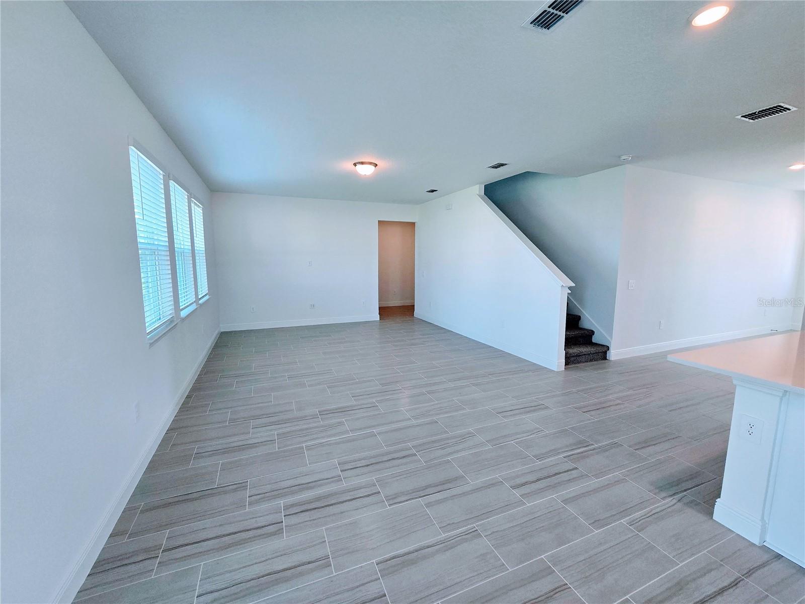 Image 3 of 40 For 2232 Hen Road