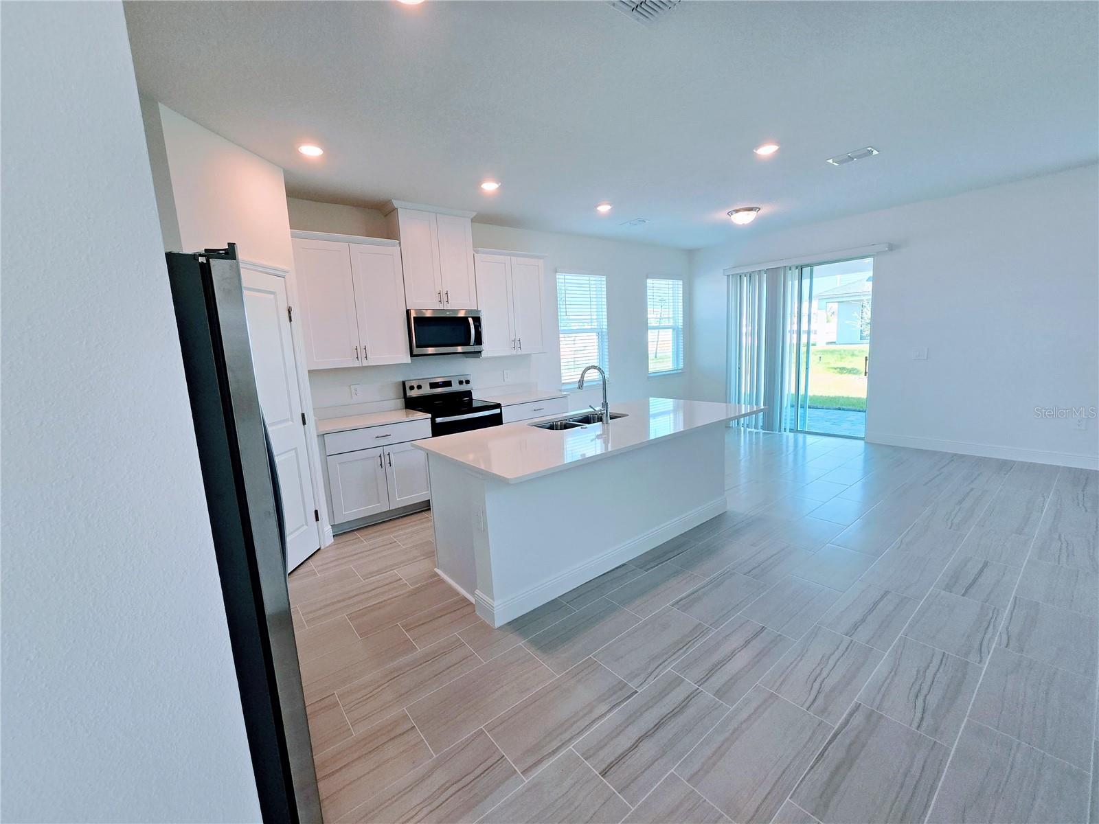 Image 4 of 40 For 2232 Hen Road