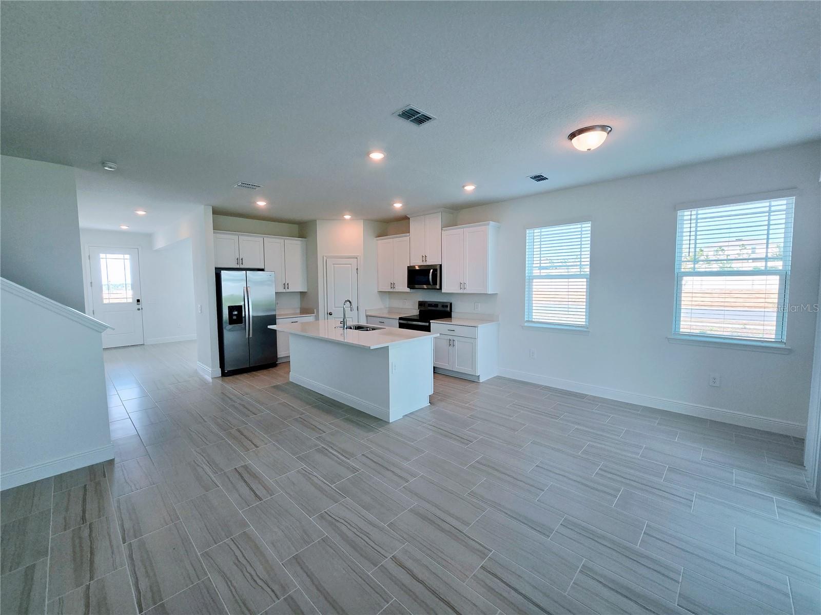 Image 5 of 40 For 2232 Hen Road