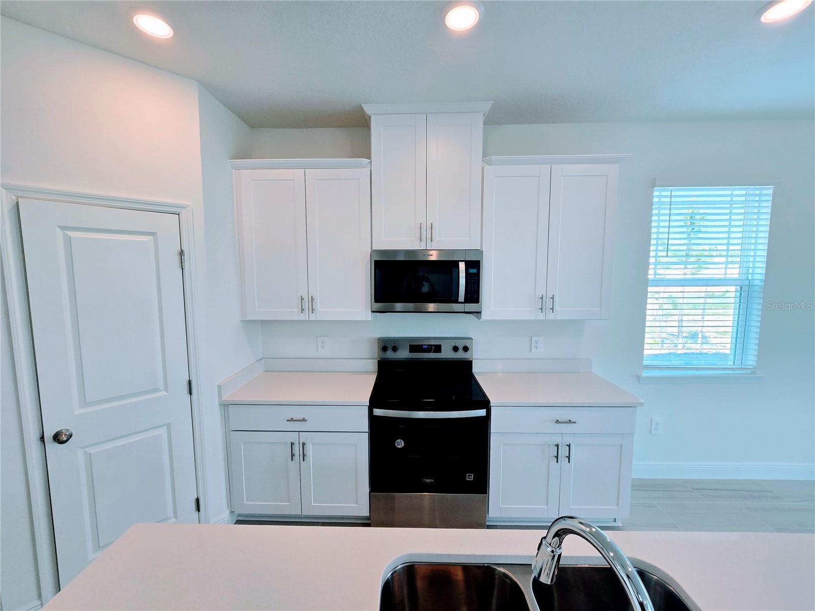 Image 8 of 40 For 2232 Hen Road