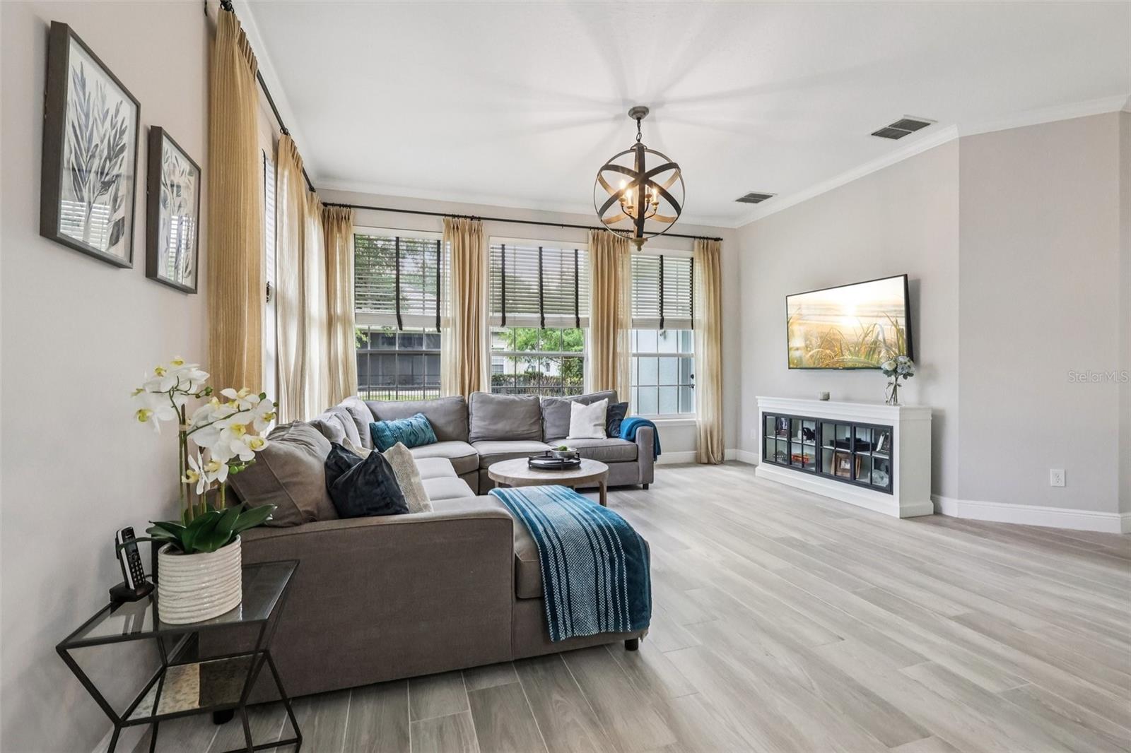 Image 12 of 45 For 8350 Bowden Way