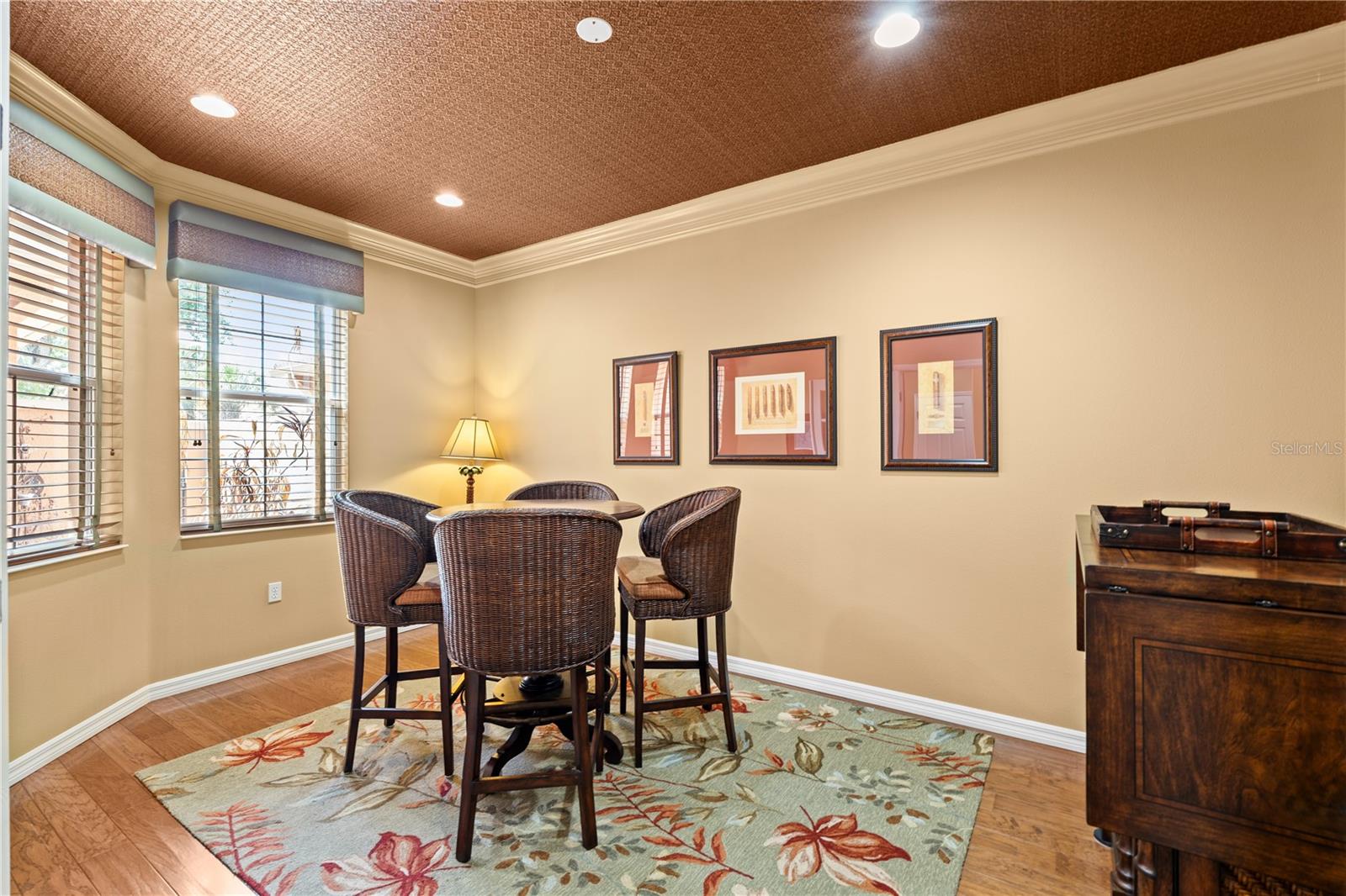 Image 7 of 46 For 2340 Palm Tree Drive