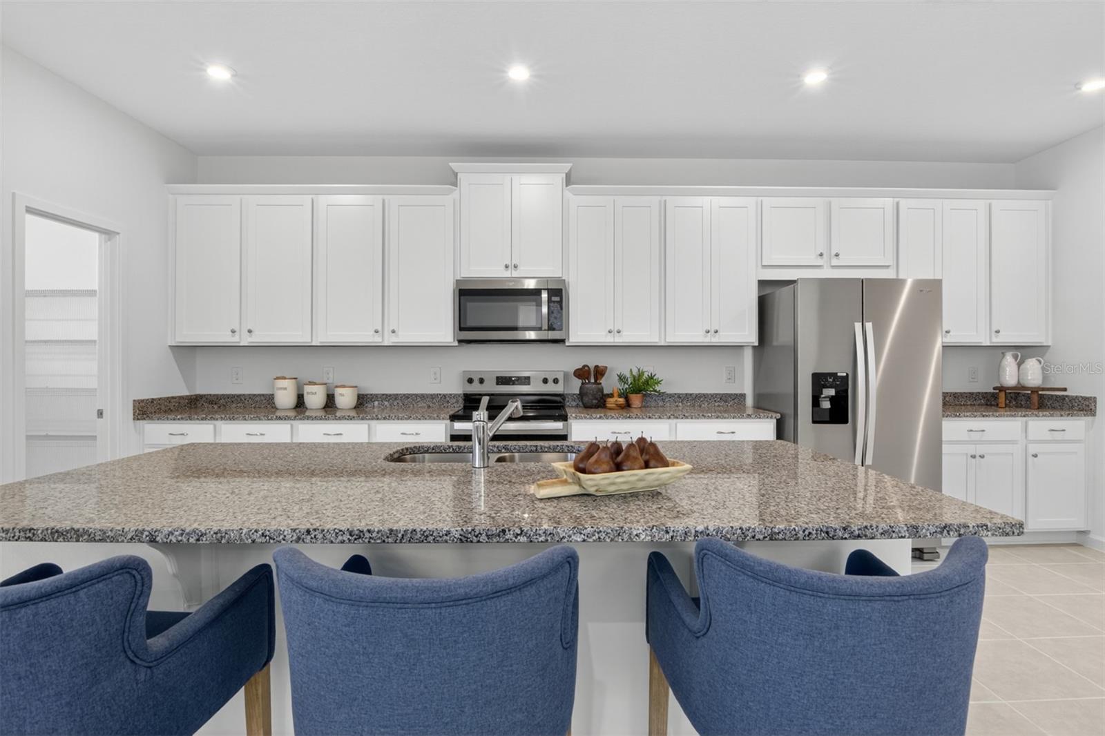 Image 4 of 13 For 125 Greenhouse Grove Street