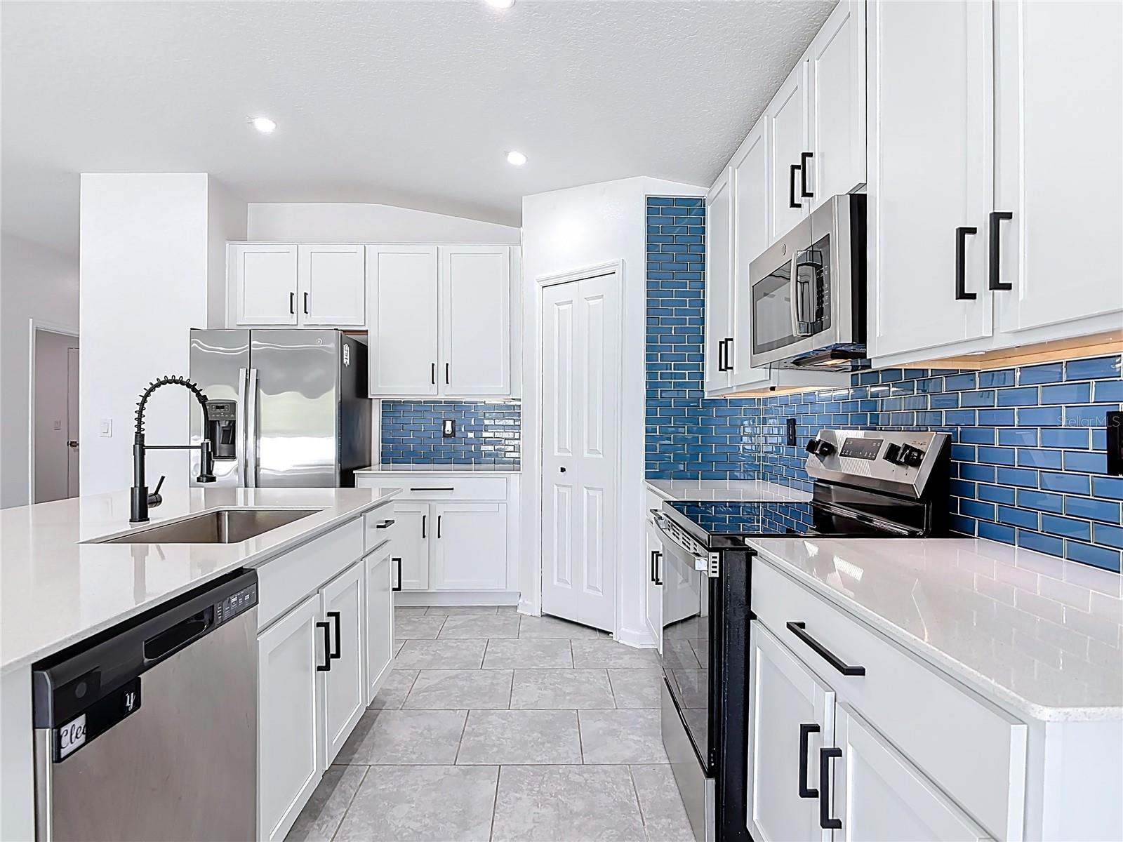 Image 13 of 62 For 1312 Peach Creek Drive