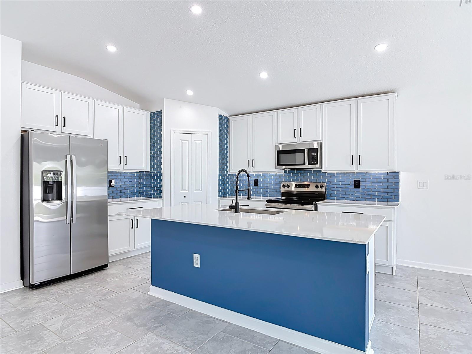 Image 18 of 62 For 1312 Peach Creek Drive