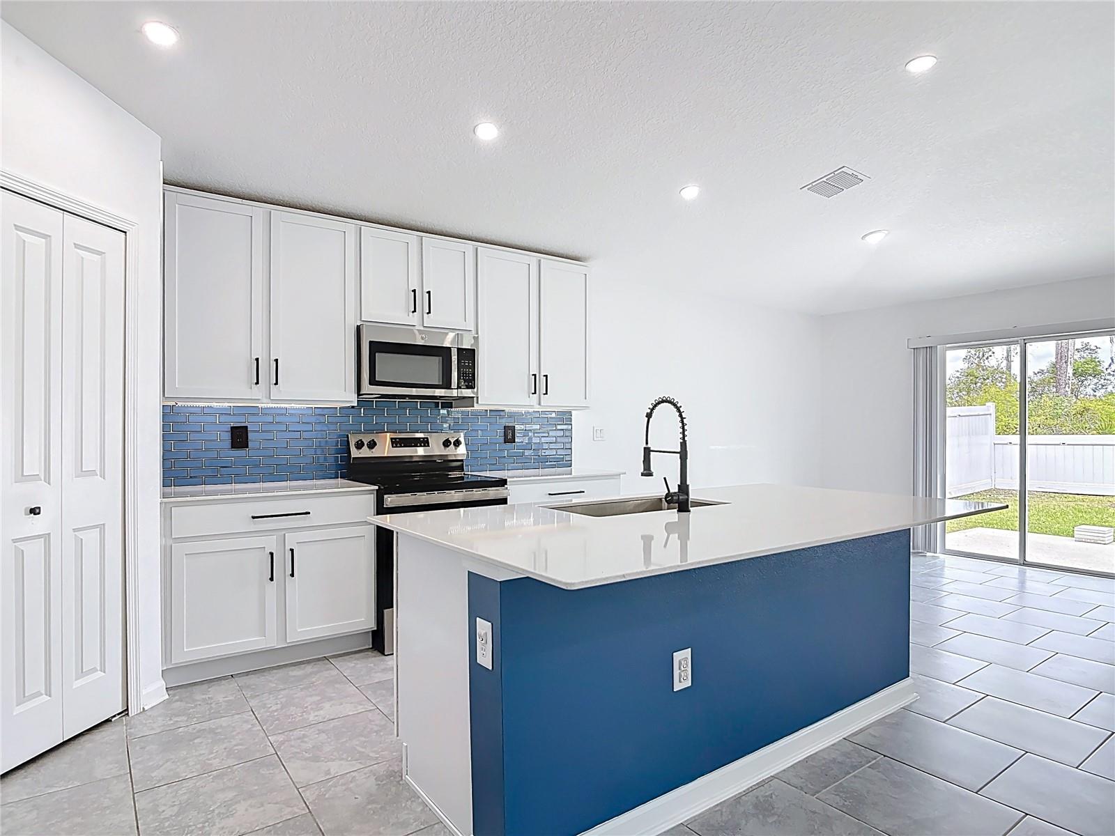 Image 8 of 62 For 1312 Peach Creek Drive