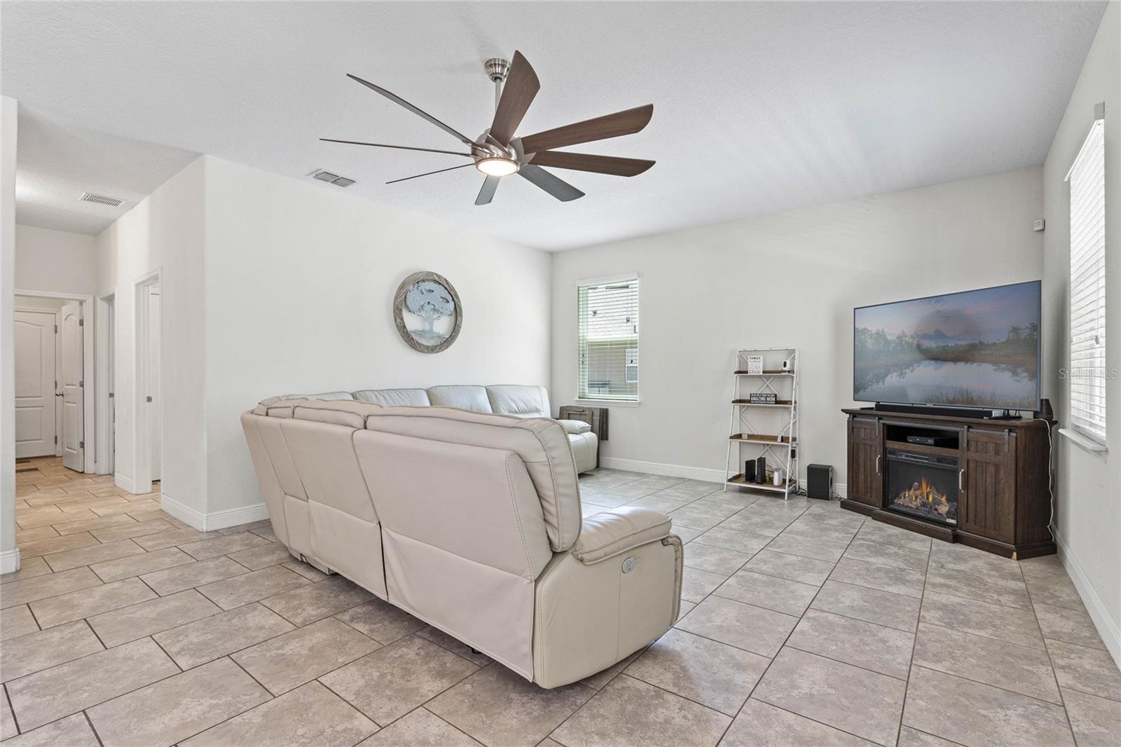 Image 10 of 53 For 1509 Spinfisher Drive