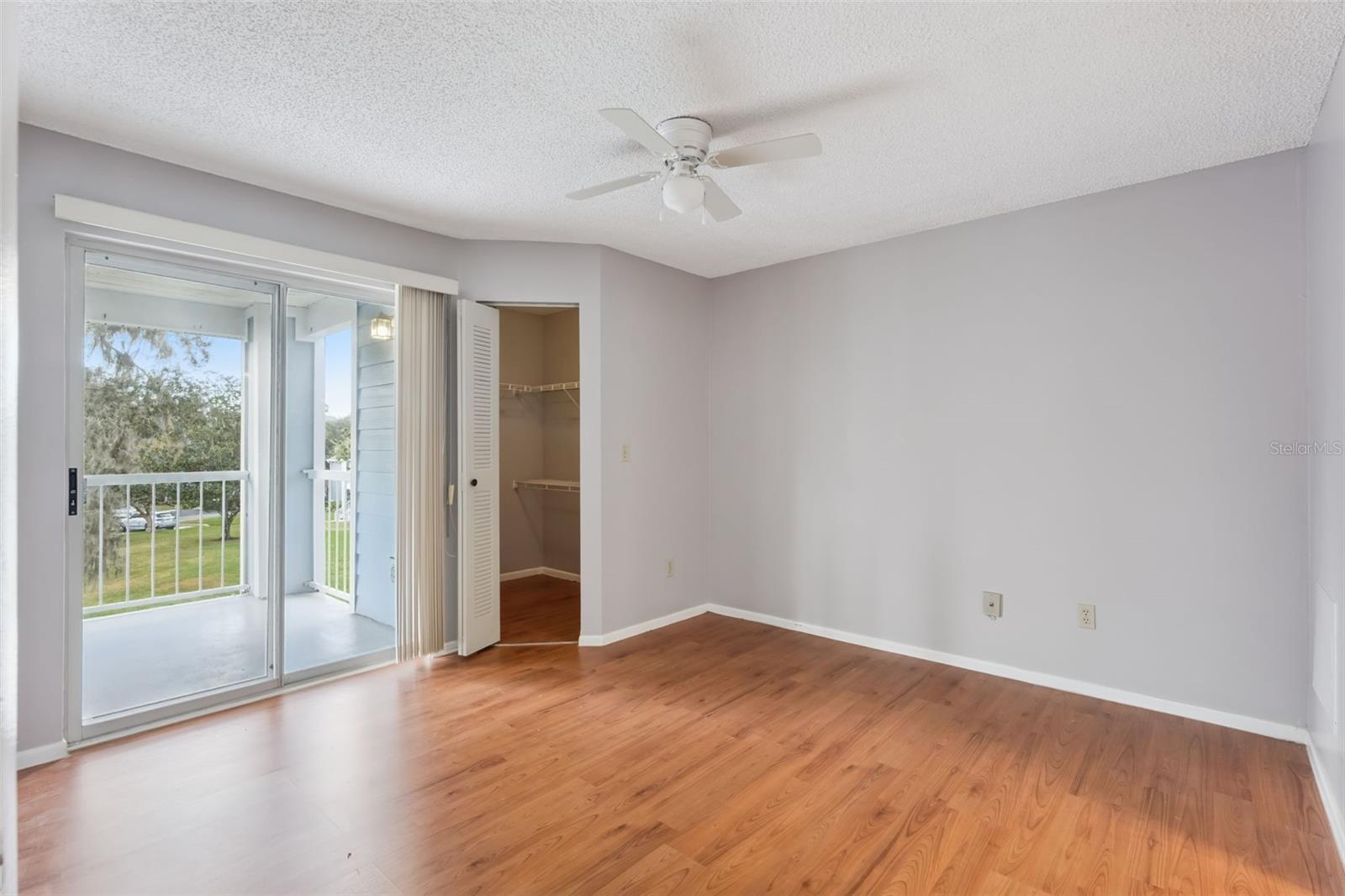 Image 14 of 20 For 711 Sugar Bay Way 313