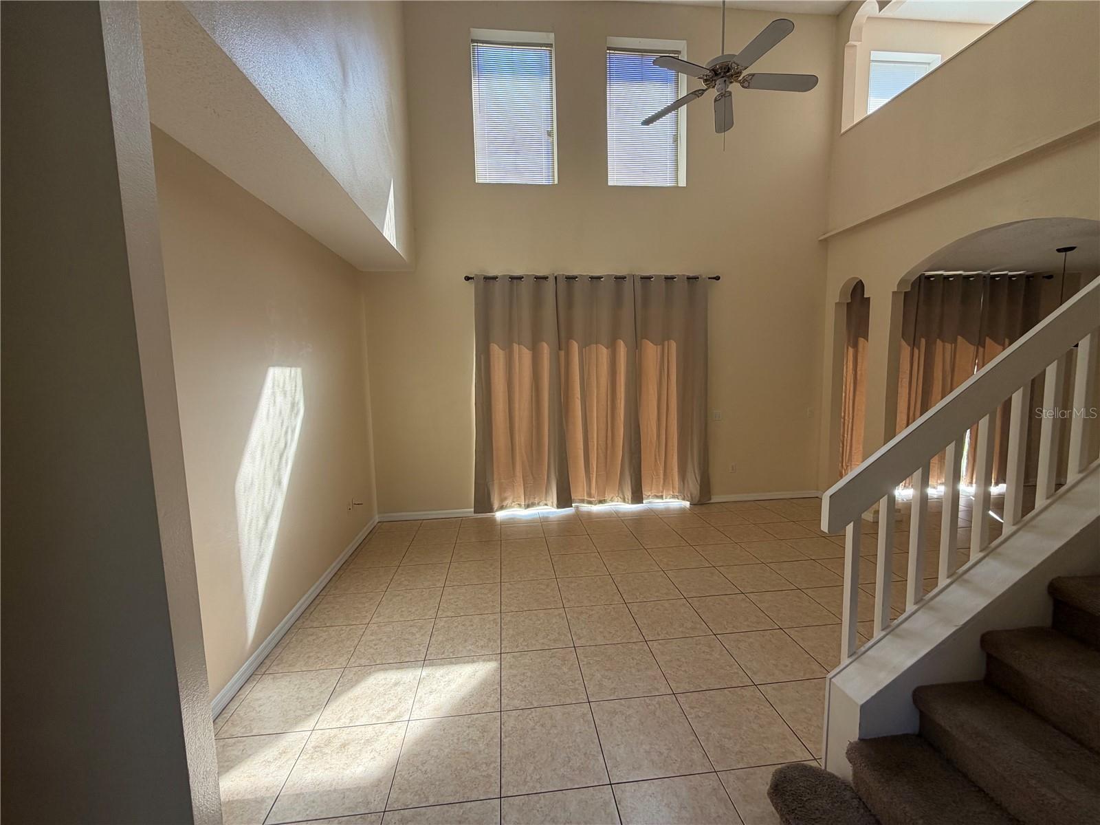 Image 11 of 47 For 48 Cordona Drive