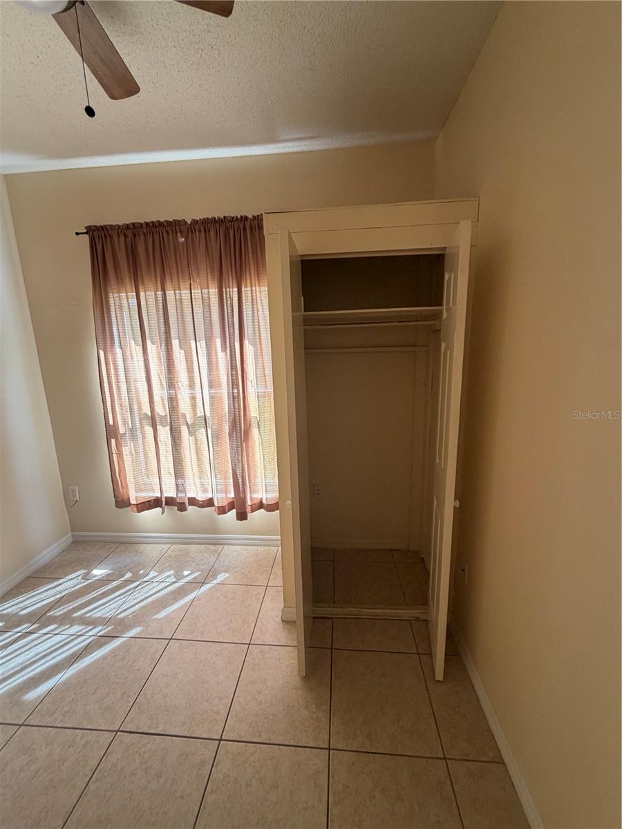 Image 16 of 47 For 48 Cordona Drive