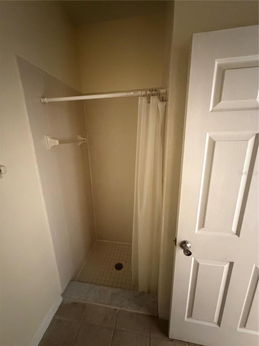 Image 19 of 47 For 48 Cordona Drive