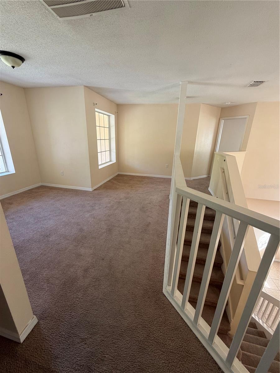 Image 22 of 47 For 48 Cordona Drive