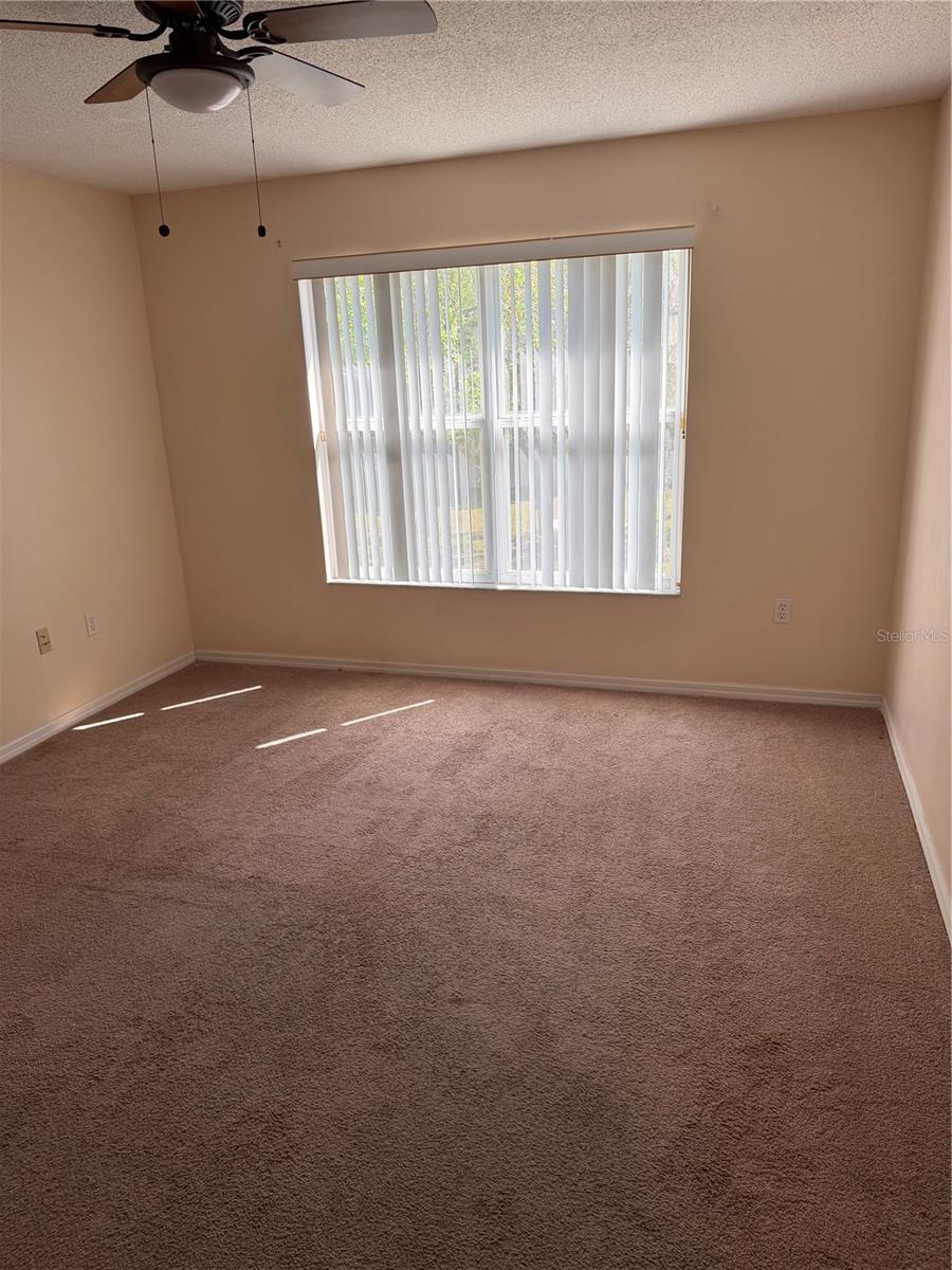 Image 24 of 47 For 48 Cordona Drive