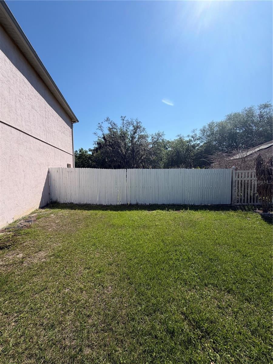 Image 45 of 47 For 48 Cordona Drive