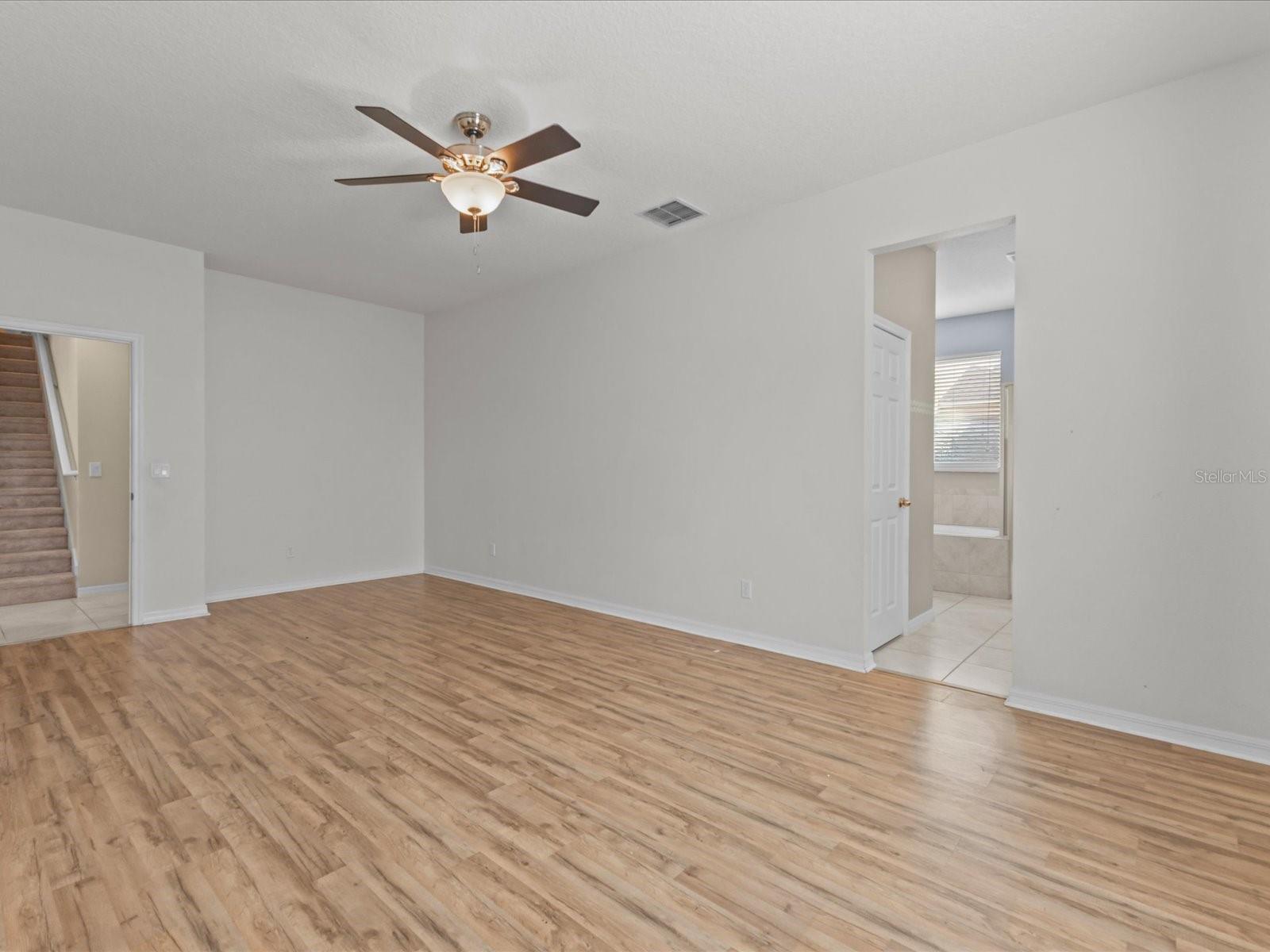 Image 16 of 36 For 12121 Homestead Park Lane