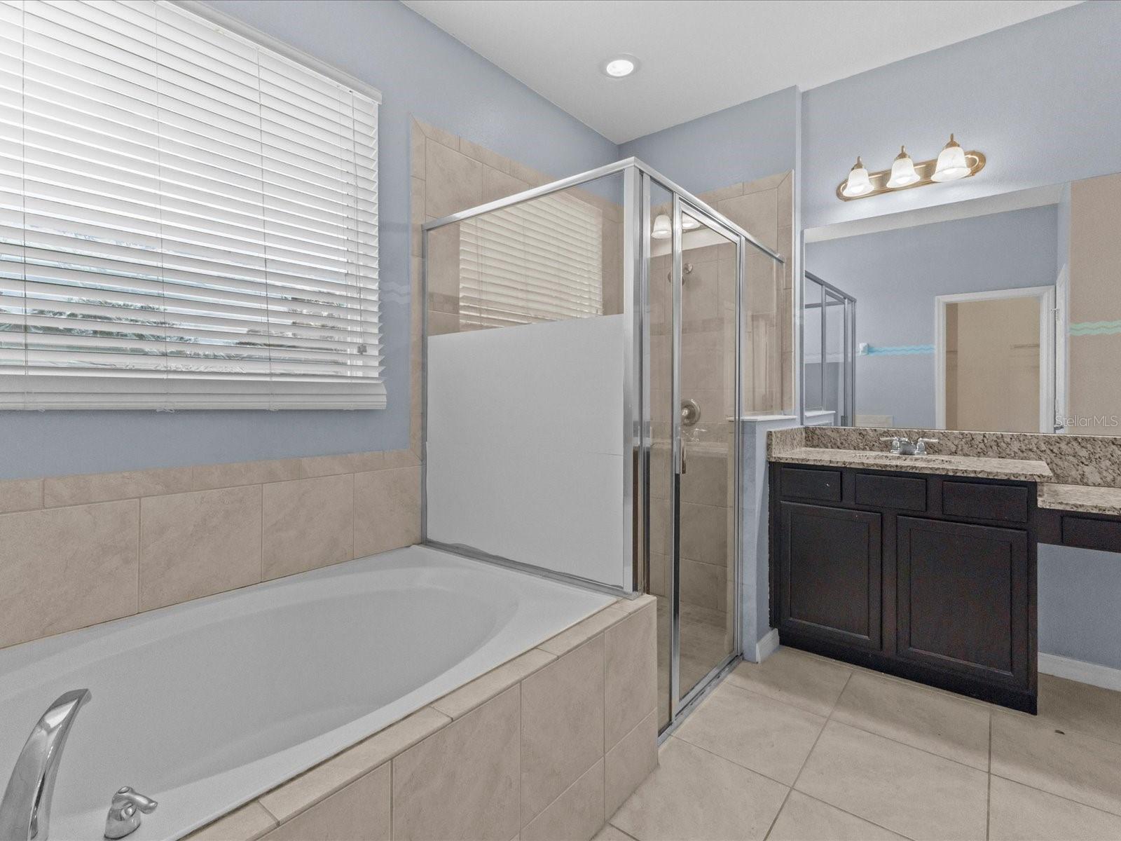 Image 18 of 36 For 12121 Homestead Park Lane