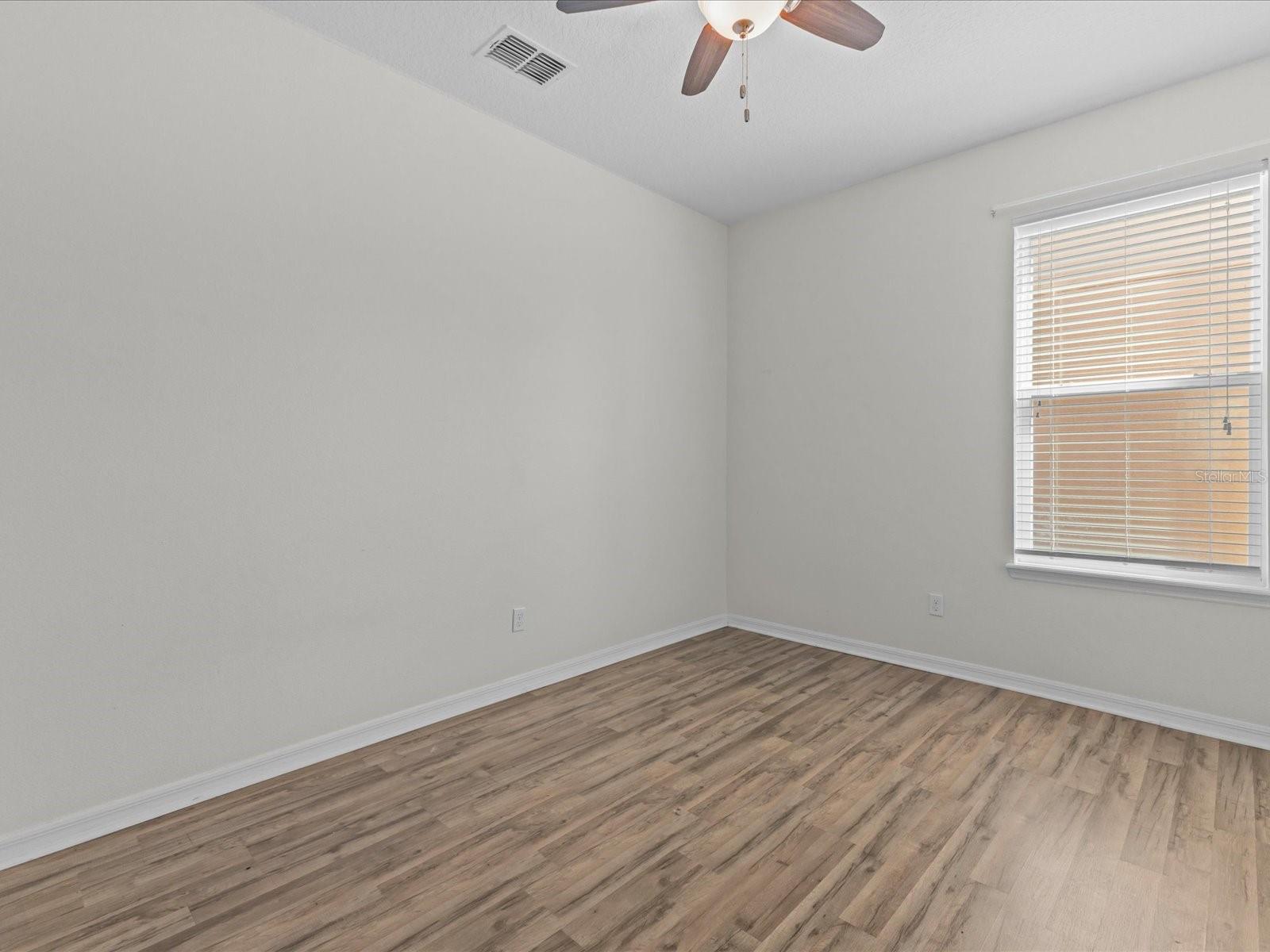 Image 19 of 36 For 12121 Homestead Park Lane