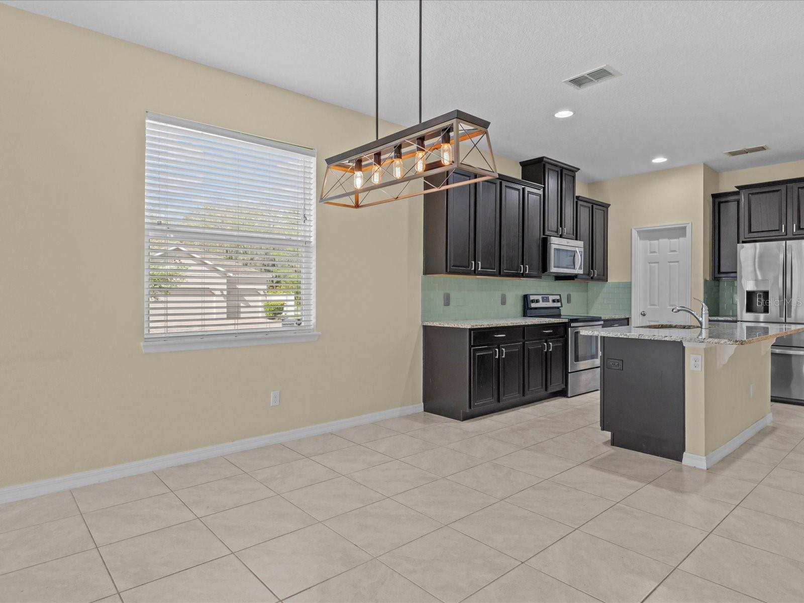 Image 9 of 36 For 12121 Homestead Park Lane