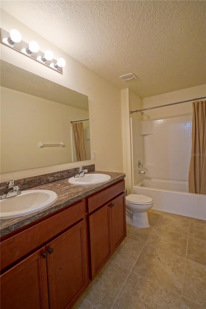 Image 15 of 23 For 436 Great Falls Lane Sw