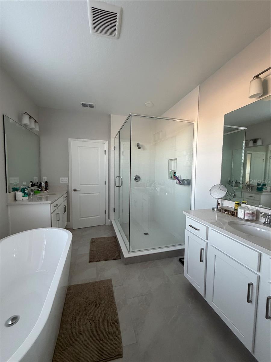 Image 27 of 30 For 1389 Lumpini Street