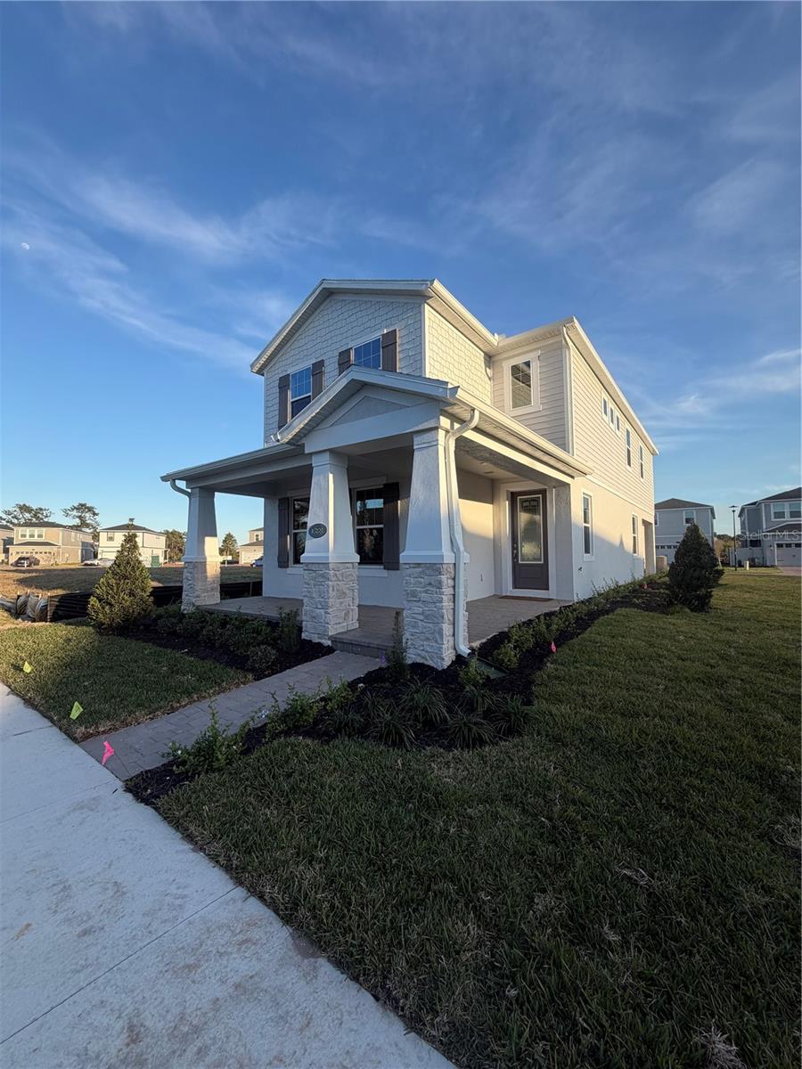 Image 4 of 30 For 1389 Lumpini Street