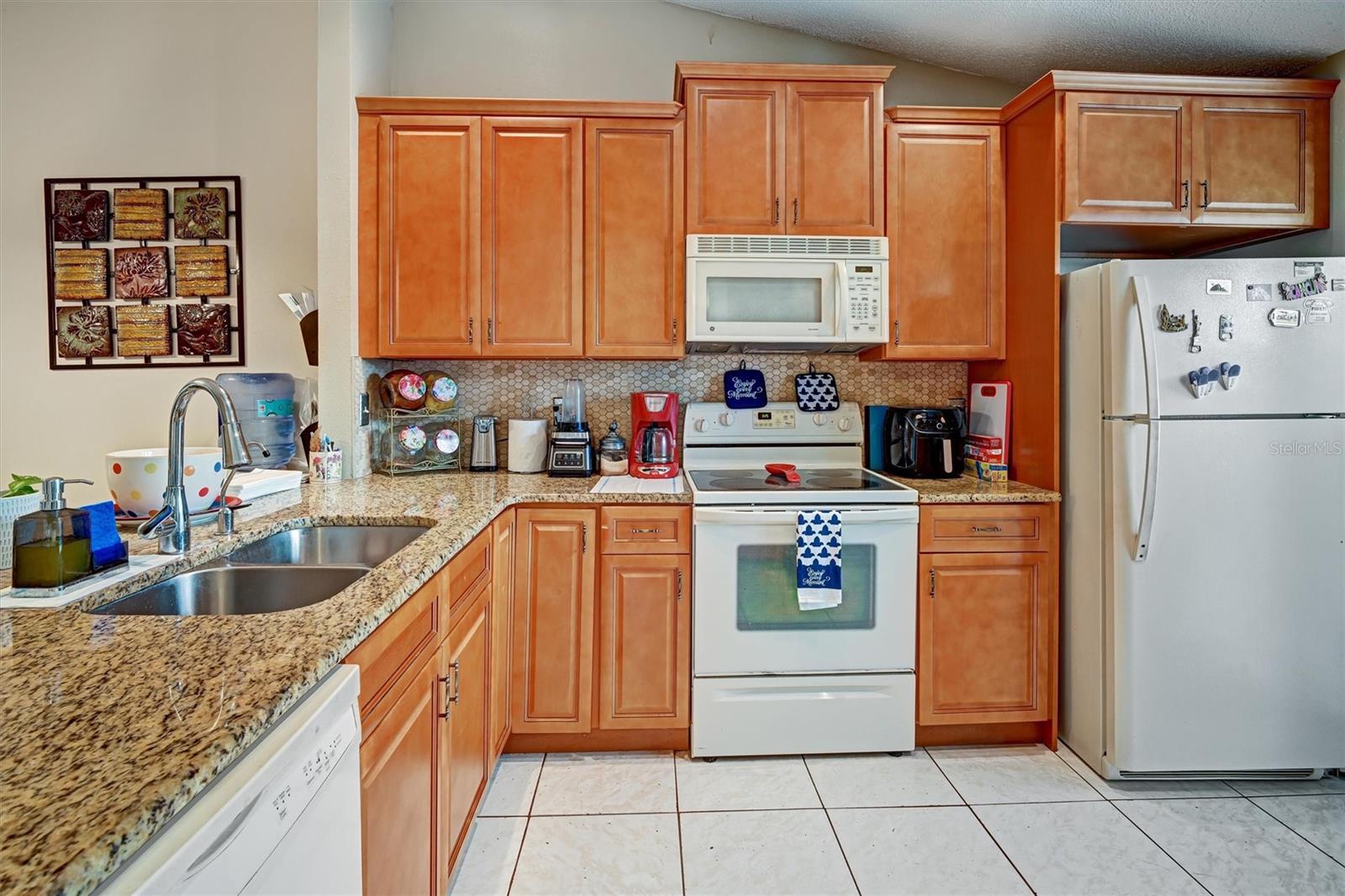 Image 6 of 19 For 49 Pine Island Circle