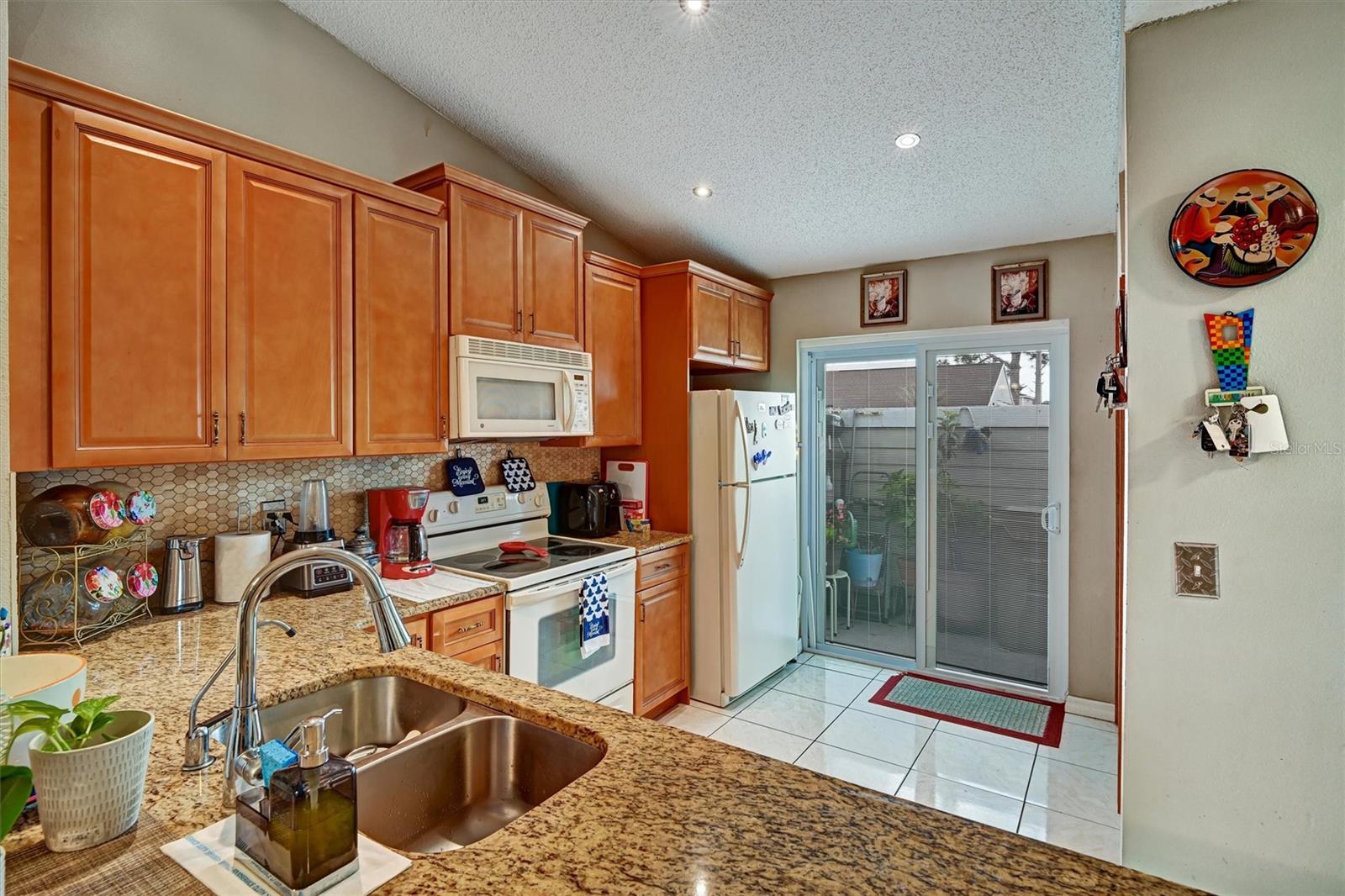 Image 7 of 19 For 49 Pine Island Circle