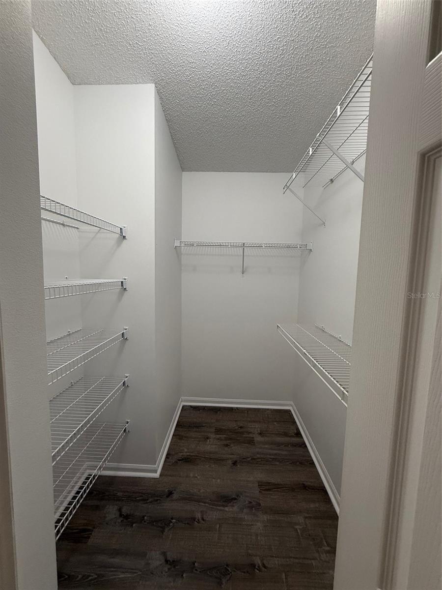 Image 9 of 15 For 1814 Windsor Oak Drive