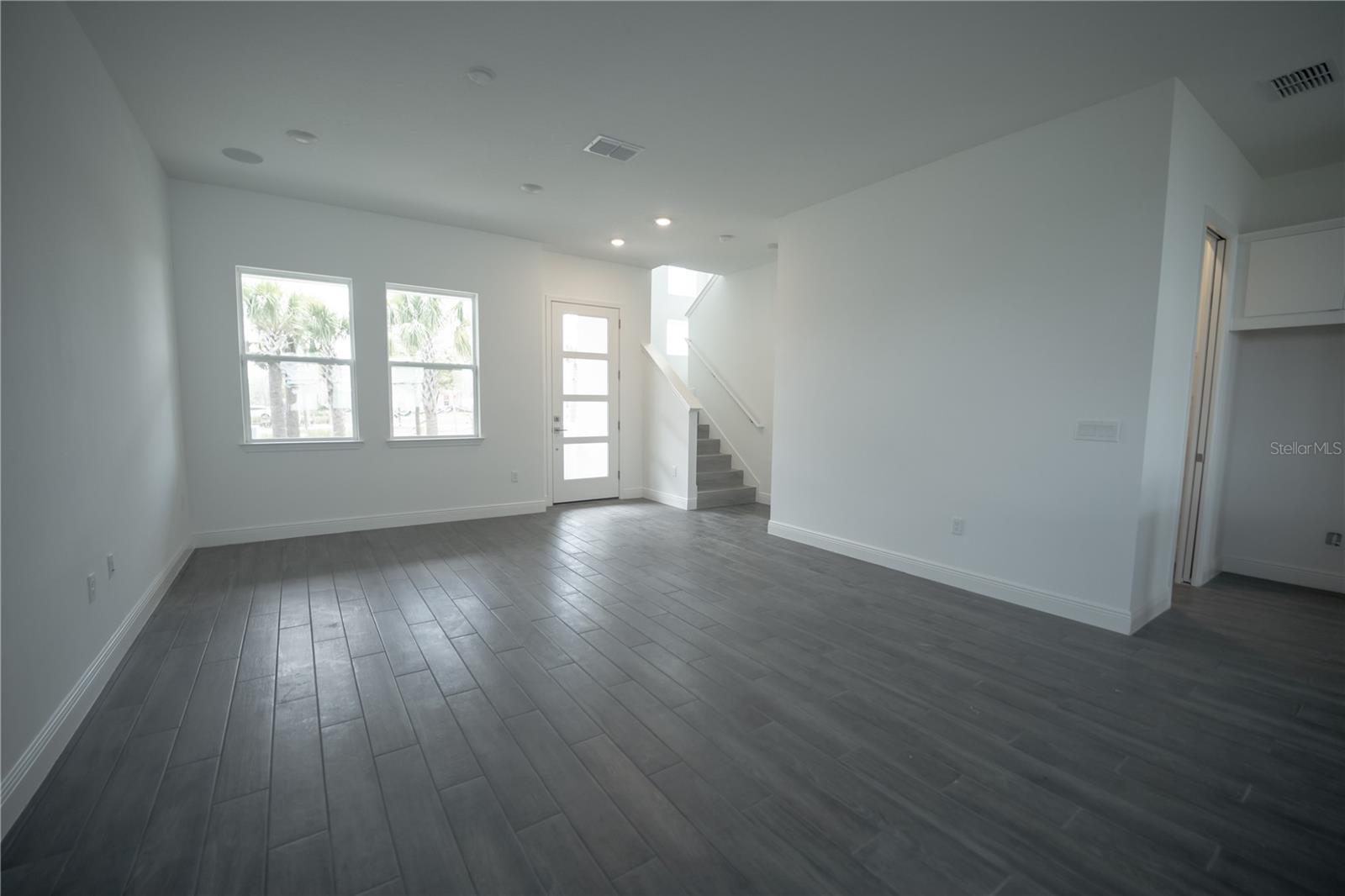 Image 3 of 28 For 9856 Sharpless Alley